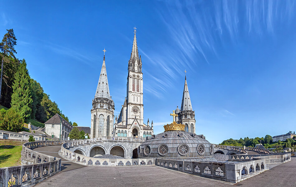 Tourisme dans les Hautes-Pyrénées : Lourdes